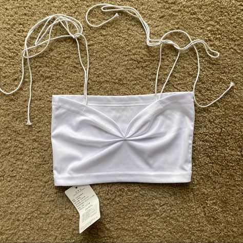 Brand New White Tie Strap Crop Top, Unlabeled But Would Best Fit An Extra Small. So Cute And Dainty. Has A Sweetheart Neckline And Adjustable Straps. Very Cropped, Length Is 7 Inches And Would Best Fit Someone Small Chested. Also Selling The Same Top In Black!! Tie Strap Crop Top Cami Tie Shoulder Sweetheart Neckline White Dainty Pretty Delicate Zara Asos Nasty Gal Missguided Princess Polly Urban Outfitters H&M Free People Aritzia Forever 21 Abercrombie Anthropologie Pacsun Dolls Kill Zara Store, Strap Crop Top, Trendy Summer Outfits, Crop Top Outfits, Cami Crop Top, White Tie, Super Ideas, Urban Outfitters Tops, Princess Polly