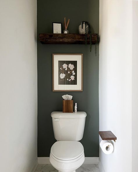 Small Half Bathroom, Small Bathroom Wallpaper, Half Bathroom Decor, Budget Makeover, Toilet Room Decor, Bathroom Accent Wall, Small Toilet Room, Home Paint, Bathroom Plans