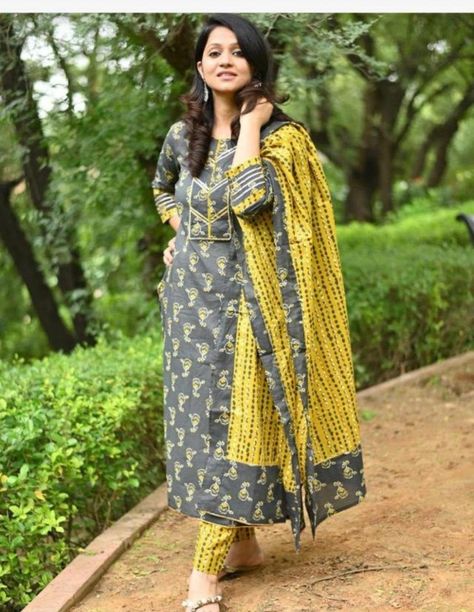 "For More Shop:- https://www.etsy.com/in-en/shop/Qoptumfashion?ref=search_shop_redirect&section_id=29856135 The Rayon Fabric Makes This Kurti Soft And Super Comfortable To Wear All Day Long. Pair Up This Kurti With Leggings,Plazzo,Pants,etc. Rayon Printed Kurta Set with plazzo For Women And girls Length Size kurta -54 inches Plazzo size - 37 Inches FABRIC: RAYON SLEEVE: 3/4 SLEEVES NECK: SCOOP NECK Size :-\"S\" Fits Upto Bust 36 Inch , Size :-\"M\" Fits Upto Bust 38 Inch , Size:- \"L\" Fits Kurti Dupatta, Sale Photography, Indian Dresses For Women, Churidar Designs, Simple Kurti Designs, Long Kurti Designs, Kurta Neck Design, Kurtis With Pants, Designer Kurtis