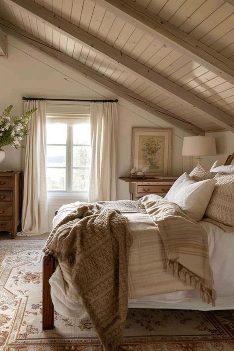 Cottage Attic Bedroom, Cozy Bedroom Ideas, Modern Farmhouse Bedroom, Neutral Bedrooms, Inspired Bedroom, Cottage Bedroom, Bedroom Idea, Attic Bedroom, Neutral Bedroom