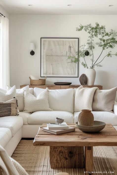 Organic Modern Home Decor, White Couch Living Room, Organic Modern Home, Organic Modern Living Room, Organic Living Room, Lush Plants, Natural Living Room, Muebles Living, Neutral Living Room