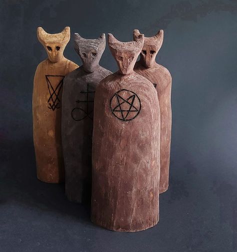 Pagan Statues, Occult Sculpture, Wooden Altar, Primitive Wooden Crafts, Pagan Decorations, Demon Statue, Wooden Sculptures, Wood Carvings, Primitive Decor