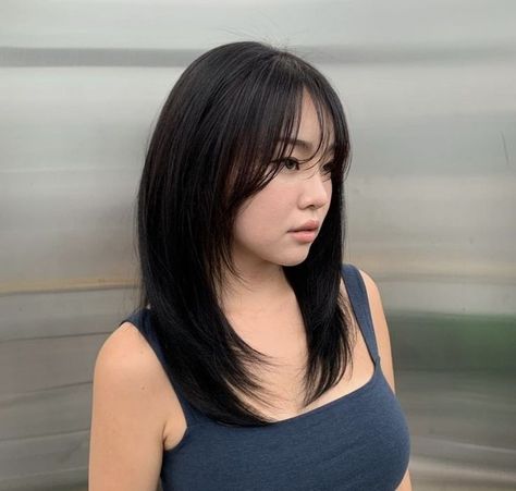 Pretty Hair Cuts, Asian Haircut, Hair Inspiration Long, Layered Haircuts For Medium Hair, Fesyen Rambut, Asian Short Hair, Hair Inspiration Short, Hairstyles For Layered Hair, Hair Stylies