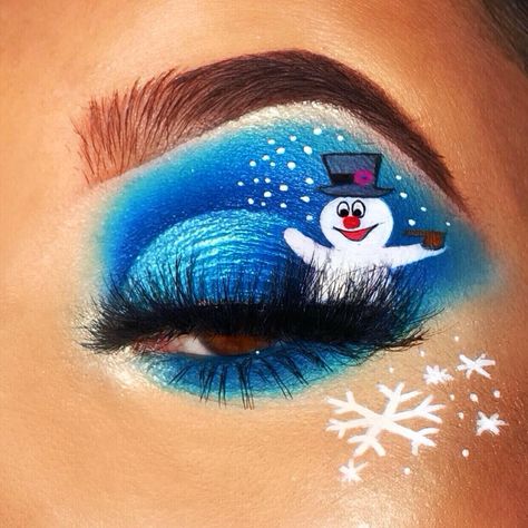 Snowman Makeup Looks, Creative Christmas Makeup Ideas, Snowman Makeup, Xmas Makeup, Christmas Eyeshadow, 2023 Hairstyles, Christmas Eye Makeup, Christmas Makeup Look, Fun Makeup