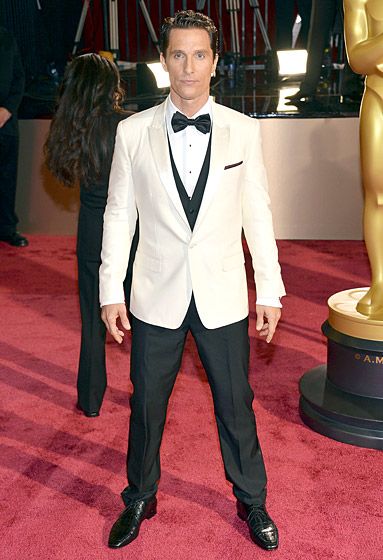 Best Dressed Men at the 2014 Oscars Suit Jacket Pattern, House Fragrance, Mens Tuxedos, Wedding Suit For Men, Ivory Tuxedo, White Tie Event, Best Dressed Men, Onyx Cufflinks, Chopard Watch