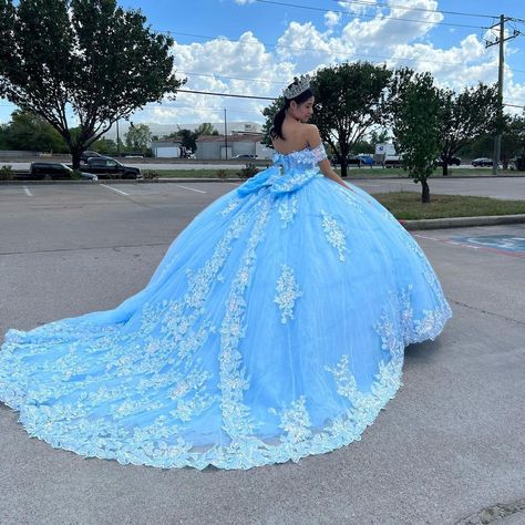 Cinderella 15 Dress, Light Blue Charro Quinceanera Dresses, Baby Blue 15 Dresses Quinceanera, Cinderella Quinceanera Themes Dresses, Dusty Blue Quinceanera Dresses, Baby Blue Quince Dresses, Quince Tips, Light Blue Quinceanera Ideas, Blue Charro Quinceanera Dresses