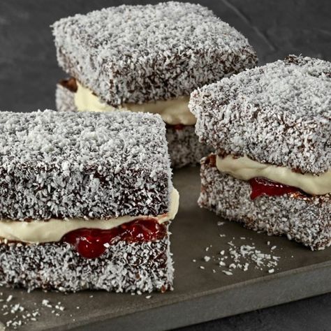 Lamington Cake Recipe, Lamingtons Recipe, Australian Food, Orange Twist, Vegetable Drinks, Healthy Eating Tips, Cake Creations, Homemade Cakes, Eat Cake