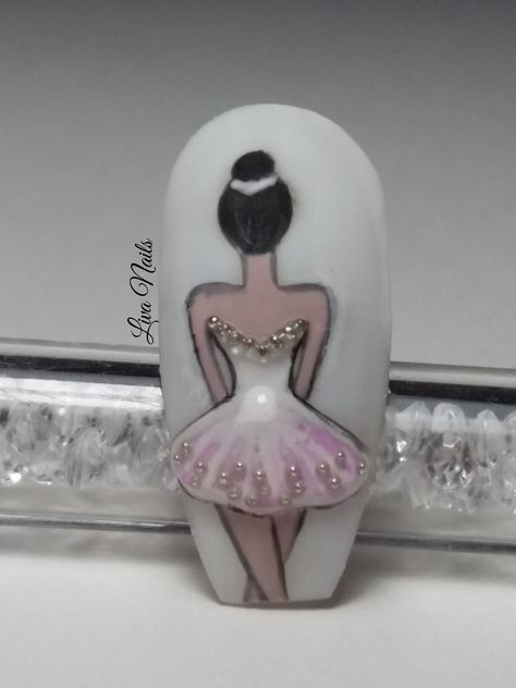 Nail Art Doll Design, Draw On Nails Art Designs, Doll Nail Design, Brushing Nail Art Designs, Nail Brush Art Design, Doll Nail Art Designs, Brushing Nail Art, Brush Work Nail Art Designs, 3 D Nail Art Design