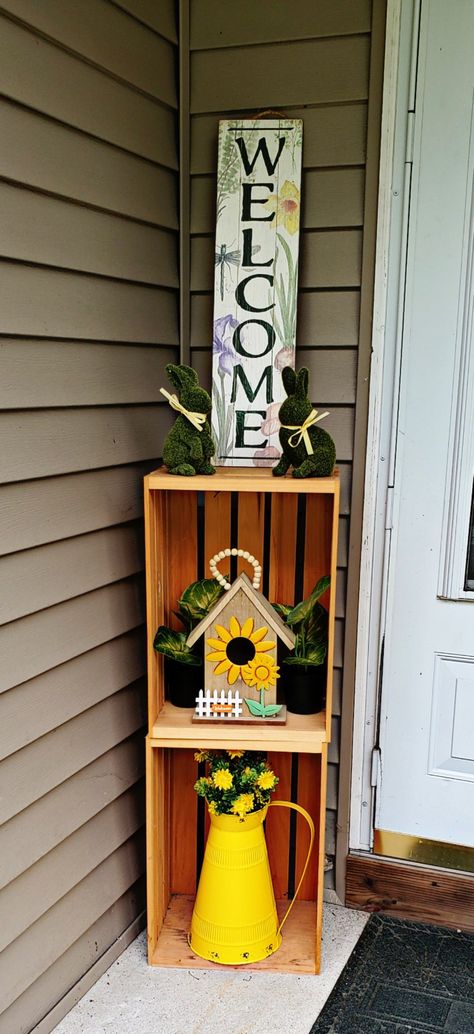 Sunflower Front Porch Decorating Ideas, Front Porch Sitting Area Ideas, Open Front Porch Decor, Back Porch Flower Ideas, Yellow Porch Decor Ideas, August Front Porch Decor, Small Narrow Front Porch Ideas, Small Front Porch Ideas Summer, Yellow Front Porch Decor