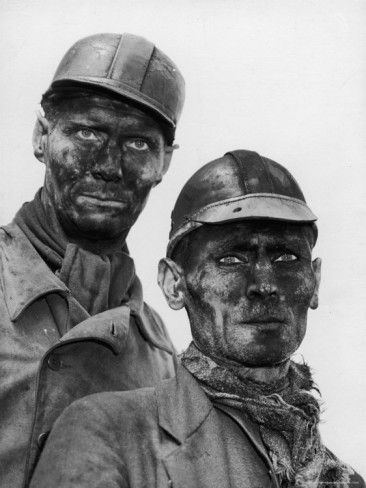 Life Magazine :: Ruhr Valley, Germany Grimy-faced German coal miner posing resolutely outside the coal mine where he hopes post-war management will not close out his job, in the Ruhr Valley. Location: Gelsenkirchen, Germany Date taken: 1945 Photographer: Margaret Bourke-White Margaret Bourke White, Coal Miners, American Female, Vivian Maier, The First Americans, Documentary Photographers, Coal Mining, August 27, Foto Art