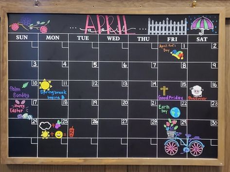 April Calendar Chalkboard, May Calander Aesthetic, April Calendar Whiteboard, April Calendar 2024 Chalkboard, April Calendar 2024 Aesthetic Whiteboard, April Chalk Calendar Ideas, April Dry Erase Calendar Ideas, Spring Calendar Ideas, Easter Calendar Ideas