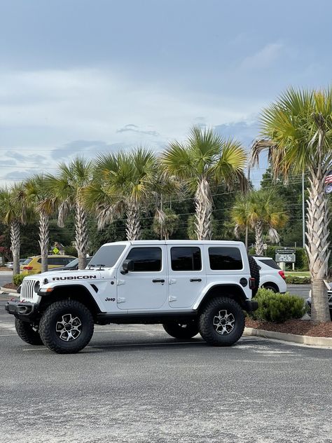 2024 Jeep Wrangler Rubicon, Jeep Rubicon 392, Jeep Blanca, Keep Rubicon, Jeep Rubicon 4 Door, White Rubicon, Cool Jeeps Wrangler, Lifted Jeep Rubicon, Carros Jeep