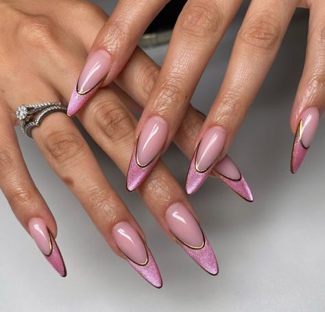 Cozy Colors, Fall Nail Ideas, Long Almond, Acrylic Toe Nails, Spring Nail Designs, Edgy Nails, Minimal Nails, Brighter Days, Acrylic Nails Coffin Pink