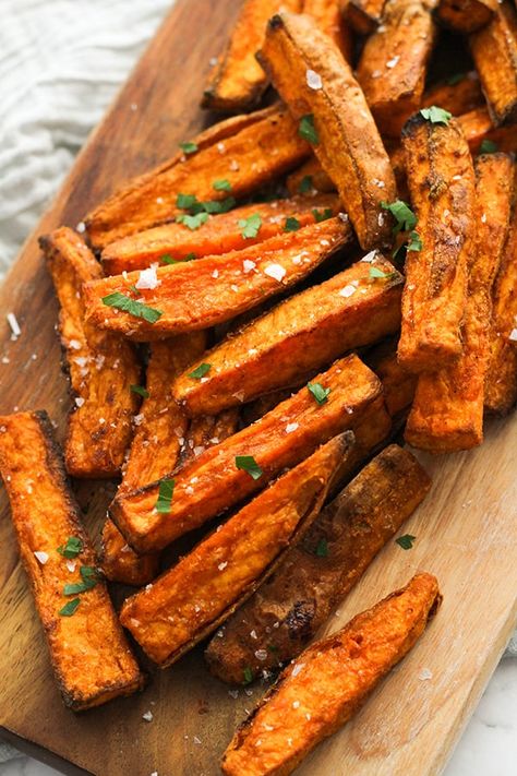 Sweet Potato Wedges Air Fryer, Sweet Potato Air Fryer Recipes, Sweet Potato Chips Air Fryer, Brussel Sprouts And Sweet Potato Recipe, Potato Wedges In Air Fryer, Sweet Potato Recipes Air Fryer, Wedges In Air Fryer, Sweet Potato Air Fryer, Potato Recipes Air Fryer