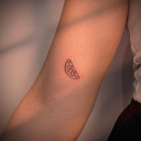 Watermelon Tattoo Minimalist, Aperol Spritz Tattoo Fine Line, Minimal Lemon Tattoo, Calamansi Tattoo, Fruit Slice Tattoo, Orange Slice Tattoo Small, Aesthetic Fine Line Tattoos, Fine Line Fruit Tattoo, Croissant Tattoo Small