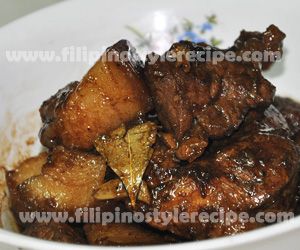 Adobong Baboy(Ilocano Style) Asian Crockpot Chicken, Crock Pot Asian, Asian Chicken Wings, Spicy Asian Chicken, Sweet N Spicy, Pork Adobo, Asian Chicken, Food Channel, Wing Recipes