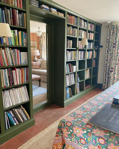 Amy Balfour, Floor To Ceiling Bookshelves, Bookshelf Ideas, Home Library Design, Floor To Ceiling, Home Libraries, Built In Bookcase, Room Redo, Go Around