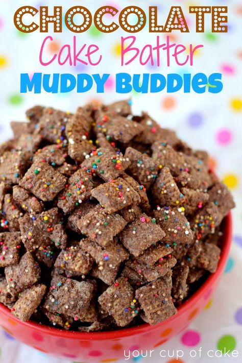 Cake Batter Puppy Chow, Puppy Chow Crispix Recipe, Puppy Chow Snack, Puppy Chow Cookies, Puppy Chow Chex Mix, Puppy Chow Chex, Chex Mix Recipes Original, Chocolate Cake Batter, Puppy Chow Chex Mix Recipe