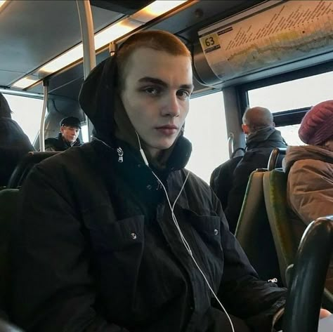 Hot Russian Men, Russian Men Aesthetic, Boys Buzz Cut, Men Buzz Cut, Buzzcut Hairstyles, Ernest Klimko, Buzz Cut Boys, Hairstyles With Beard, Cut Boy