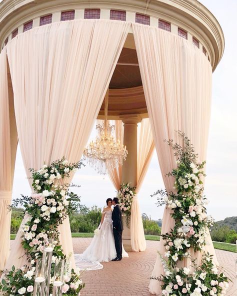 Square Gazebo, Ceremony Arch Decor, Tiffany Blue Wedding Theme, Wedding Aisles, Pelican Hill Wedding, Ceremony Florals, Beach Wedding Decorations Reception, Beach Wedding Flowers, Beautiful Beach Wedding