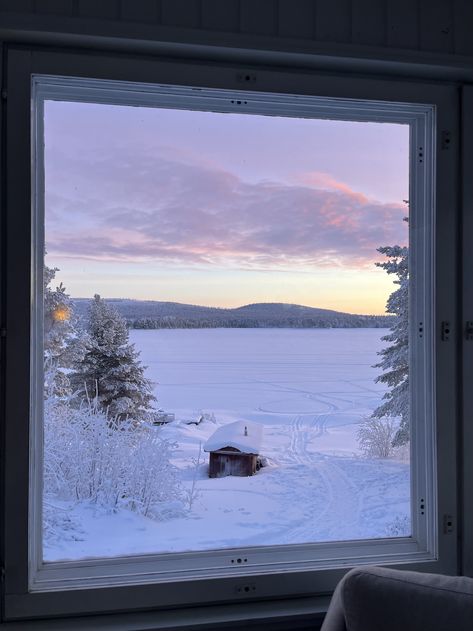 Scandinavian Winter Aesthetic, Winter Christmas Aesthetic, Aesthetic Window, Hate Winter, Christmas Dreaming, I Love Winter, Morning Sunrise, Winter Photos, Christmas Feeling