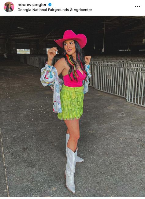 Faster Horses Outfit, Horses Outfit, Faster Horses, Cowgirl Outfits, Clothes Horse, Concert Outfit, Outfit Ideas, Neon, Horses