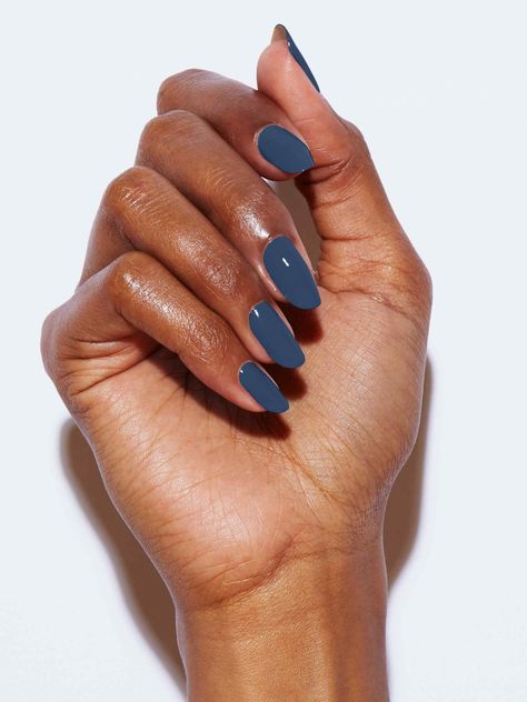 Top Fall Nail Colors for Brown Skin 18 Ideas: A Comprehensive Guide - women-club.online Nail Colors For Brown Skin, Colors For Brown Skin, Dark Skin Nail Polish, Dark Skin Nail Color, Static Nails, Long Lasting Nail Polish, Nail Repair, Long Lasting Nails, Fall Nail Colors