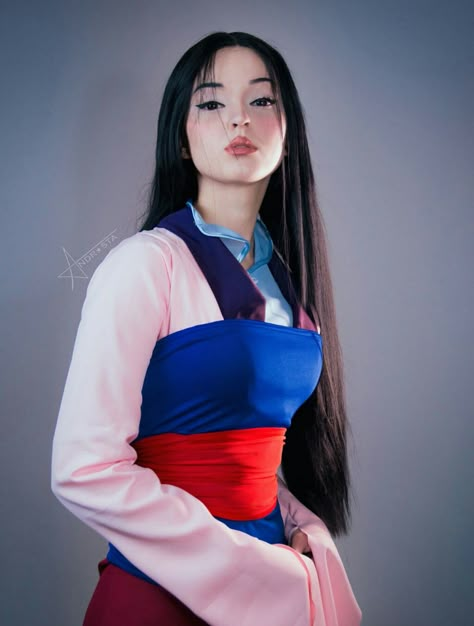 Geisha Outfit Costumes, Mulan Costume Diy, Mulan Halloween Costume, Mulan Halloween, Mulan Cosplay, Mulan 3, Princess Inspired Outfits, Disney Princess Cosplay, Princess Cosplay