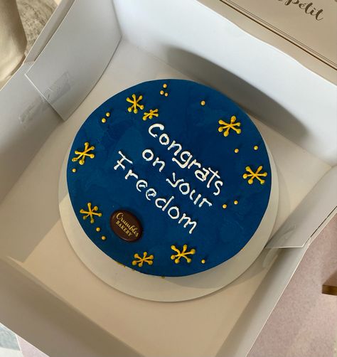 Funny Congrats Cake, Congrats On Quitting Your Job Cake, Divorce Cake For Men, You Did It Cake, Resignation Cake, Congratulations For Job, Graduation Cake Aesthetic, Promotion Cake, Goodbye Cake