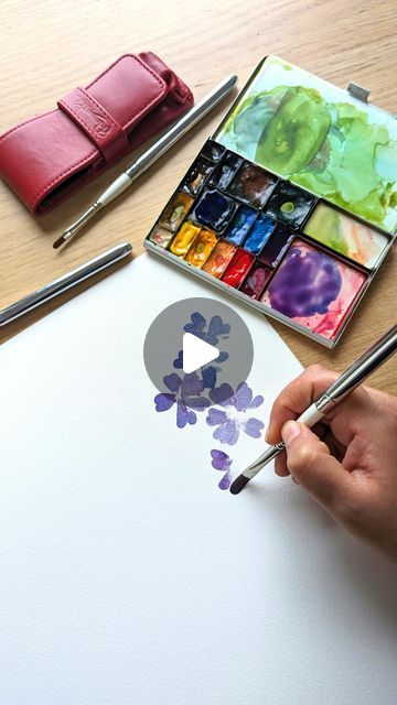 Art Toolkit on Instagram: "After Sushma Hegde’s (@sushhegde) Wildflower Watercolor demo last year, we got excited to play with filbert brushes. Sushma demonstrated how the flat shape and domed tip of a filbert can help create the rounded shapes of flower petals and foliage. 🌺 In this video, Sushma demonstrates how she uses the flat side of a filbert to paint the stacked clusters of larkspur flowers and the fine edge for the stems and leaves. 🖌️ This versatile brush is now available in our retail shop and online, so order yours today, and be sure to register for Sushma’s upcoming Art Toolkit workshop, Wildflowers in Watercolor: Create Bright, Whimsical Florals with Sushma Hegde! 🌷 We talked with our friends at Rosemary & Co (@rosemarybrushes) and were delighted when they offered to creat Larkspur Flower Watercolor, Larkspur Flowers, Whimsical Florals, Larkspur Flower, Wildflower Watercolor, Drawing Flowers, Loose Watercolor, Flat Shapes, Watercolour Tutorials