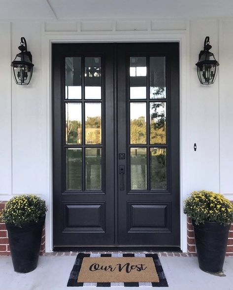 Red Brick House Double Front Door, French Door Main Entrance, French Door Porch, Vintage Double Front Doors, Double Doors Exterior Entrance Modern, Black Front Double Doors Entryway, Front Double Doors Entryway, Oversized Front Doors, Black Double Front Door Entrance