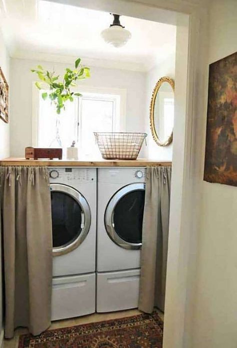 60 Amazingly inspiring small laundry room design ideas Bathroom Closet Organization Ideas, Laundry Room Stackable, Laundry Storage Solutions, Laundry Room Storage Shelves, Organize Life, Bathroom Closet Organization, Hidden Laundry, Outdoor Fence, Small Laundry Room Organization