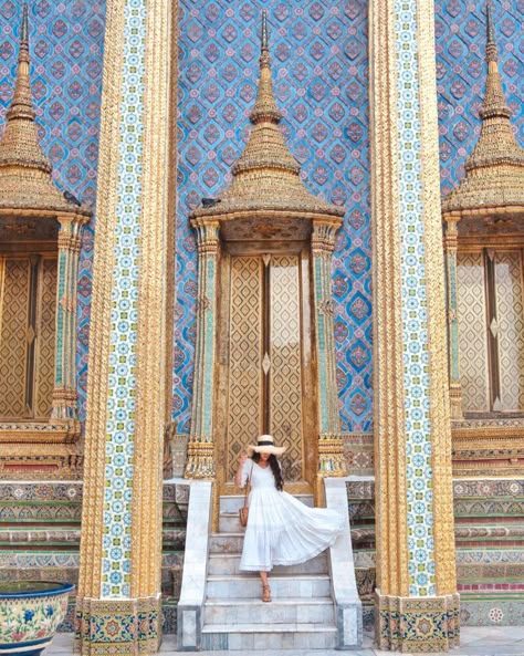 Bangkok Instagram Photography Guide Thailand Grand Palace Travel Blogger Bangkok Instagram, Bangkok Outfit, Bangkok Photos, Grand Palace Bangkok, Siam Discovery, Thailand Pictures, Thailand Outfit, Khao San Road, Thailand Honeymoon