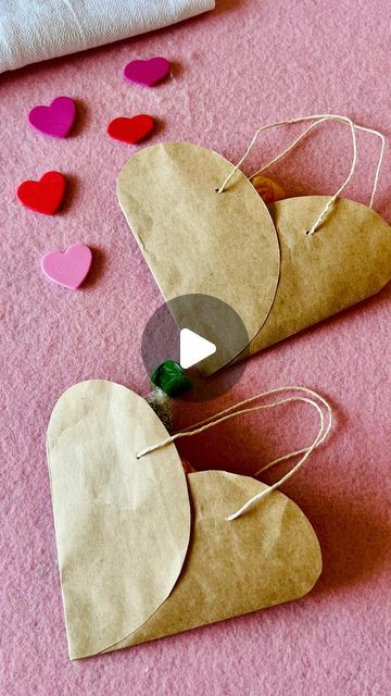 3gyerekszáj on Instagram: "💝❤️ Recycled paper bag heart." How To Make Bag With Paper, Diy Paper Bags Tutorial, How To Make Paper Bags Diy, Paper Bag Valentine Crafts, Paper Bag Diy How To Make, Paper Bag Crafts Diy, Paper Crafts Bag, How To Make Paper Bags, How To Make Paper Bag