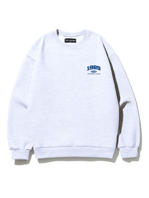 Editor's notes1989STANDARD's versatile and comfy sweatshirt with trendy logo printing on the chest.- Pullover closure- Fleece material- Logo printing on the chest- Round neckline- Versatile and minimal itemMeasurements(in.)M/L/XL- Chest: 22.04 / 23.62 / 25.19 in.- Shoulder: 22.04 / 23.62 / 25.19 in.- Sleeve: 21.65 / 22.44 / 23.22 in.- Total length: 26.37 / 27.55 / 28.74 in.Model infoWoman - 5'34 Fitting size MComposition & Care- 60% Polyester, 40% Cotton- Wash in lukewarm water - Wash alone- Do not tumble dryDesigner- by 1989STANDARD 1989 Sweatshirt, Trendy Logos, Comfy Sweatshirt, Round Neckline, Top Outfits, Mens Outfits, ? Logo, Sweatshirts, Clothes