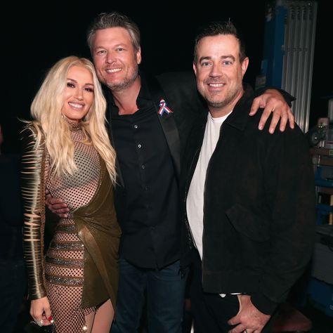 Blake Shelton Wedding, Blake Shelton And Gwen Stefani, Gwen Stefani And Blake Shelton, Country Music Festival Outfits, Tv Competition, Blake Shelton Gwen Stefani, Gwen And Blake, Blake Shelton And Gwen, Carson Daly