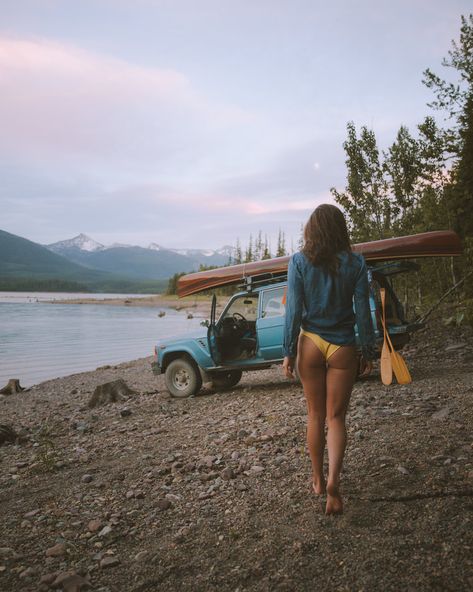 Ootd Elegant, Hiking Photography, Camper Life, Lake Pictures, Classy Fashion, Camping Life, Summer Nights, Van Life, The Great Outdoors