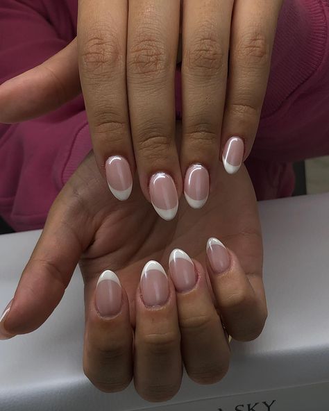 the french tip and chrome combo is giving a classic look ✨ @beetles_community @beetlesgelpolish @apresnailofficial #gel #gelnails #gelpolish #gelnail #gelmanicure #nailsnailsnails #nail #nailart #naildesign #naildesigns #frenchtipnails French Tip With Chrome, Daily Thoughts, French Tips, Funky Nails, French Tip Nails, Gel Manicure, Beetles, Nails Design, Gel Polish