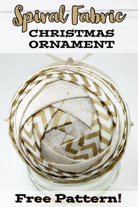 No Sew Quilted Ornaments Patterns, Quilt Ornaments, Diy Quilted Christmas Ornaments, Fabric Christmas Ornament, Christmas Ornament Tutorial, Quilted Fabric Ornaments, Fabric Christmas Decorations, Sewn Christmas Ornaments, Xmas Balls