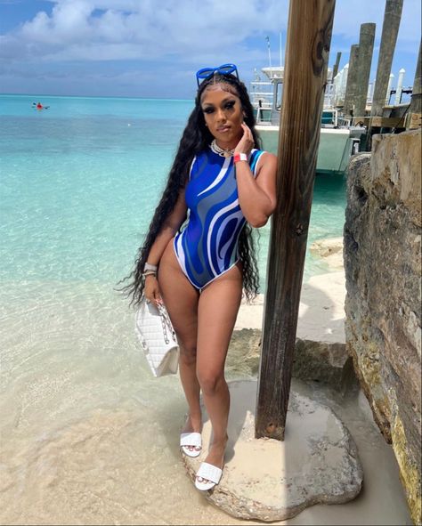 Jet Ski Outfit Black Women, Shein Swimsuit Outfit Ideas, Designer Swimsuit Black Women, Vacation Swimsuit Outfits Black Women, Boat Pictures Black Women, Jamaica Aesthetic Outfits, Pool Outfit Ideas Black Women, Jet Ski Outfit, Outfits For The Bahamas