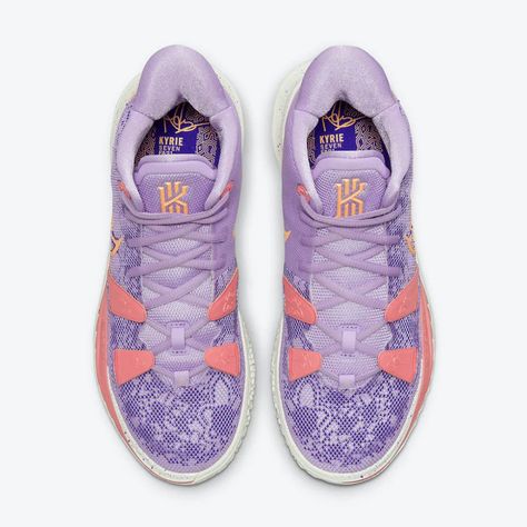 Nike Kyrie 7 â€œDaughtersâ€ Release Date | Nice Kicks Kyrie 7 Daughters, Zapatillas Kyrie Irving, Kyrie 7, Girls Basketball Shoes, Nike Basketball Shoes, Basketball Girls, Nike Kyrie, Floral Graphic, Volleyball Shoes