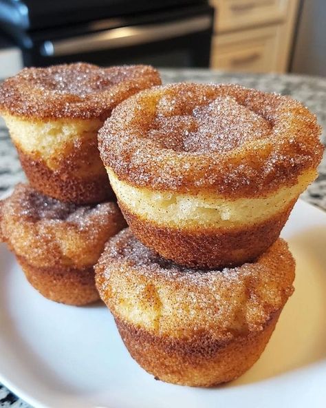 Sugar Cinnamon French Toast Muffins, Cinnamon Sugar French Toast Muffins, Cinnamon Sugar French Toast, Cinnamon Sugar Muffins, French Toast Muffins, Cinnamon French Toast, Low Carb Treats, Unsweetened Applesauce, Ground Nutmeg