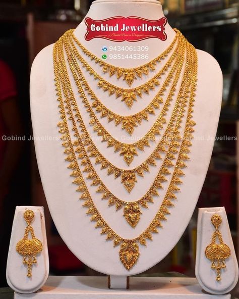 Sita Haar Necklace Design, Sita Haar Gold, Wedding Flower Jewelry, Stone Jewellery Designs, Trending Wedding, Gold Jewels Design, Bridal Jewels, Antique Gold Jewelry Indian, Gold Jewelry Simple Necklace