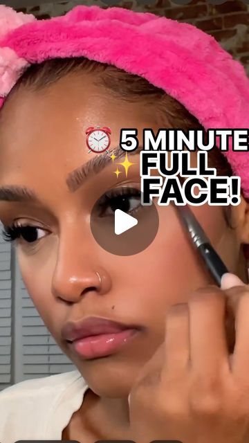 PRIM BEAUTY USA™ on Instagram: "Best the clock ⏰ w/ 5-minute Full GLAM! 🔥 . #explorepage #beautytutorial #makeupideas #makeup #makeuptutorial" Makeup Videos Full Face Glam, 5 Minutes Makeup Tutorial, Light Concealer Makeup Looks, Beginner Makeup List, How To Get Smooth Makeup Look, Face Changing Makeup, Medium Brown Skin Makeup, Make Up For Beginners Black, Full Face Makeup Tutorial Videos For Beginners