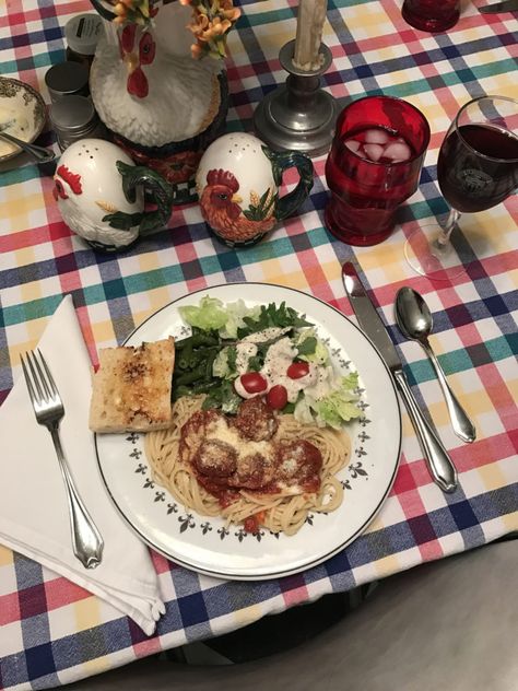 What I Learned From Our Vintage 1950s Menu - Life with Dee Vintage Meals Dinners, 1950s Dinner Recipes, Vintage Meals, 70s Dinner Party, Royalty Dr, Cottage Cheese Salad, 1950s Food, Balanced Eating, Swiss Steak