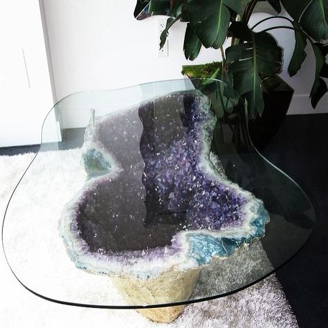 ❁ u r b x n g e m Bohemian House, Amethyst Geode, Boho Interior, My New Room, 인테리어 디자인, تصميم داخلي, My Dream Home, Dining Room Table, Home Deco