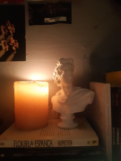 Apollo Alter Ideas, Apollon Altar, Apollo Altar Ideas, Apollo Shrine, Apollon Aesthetic, Apollo Candle, Apollo Worship, Apollo Altar, Cabin Library