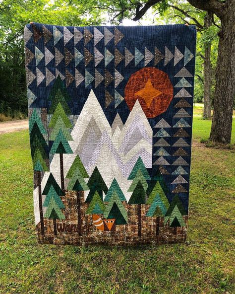 Misty Pines Quilt, Outdoor Quilt Ideas, Quilts With Mountains, Outdoor Quilt Patterns, Wilderness Quilt Patterns, Mountain Quilt Patterns, Nature Quilt Patterns, Sewing A Blanket, Forest Quilt Pattern