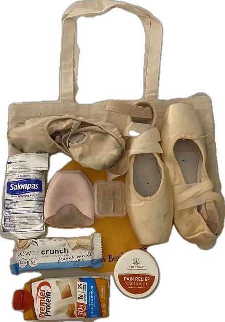 Aesthetic Ballet, Ballet Bag, Aesthetic Bags, Png Aesthetic, Bag Aesthetic, Dance Bag, Energy Bars, Bags Aesthetic, Aesthetic Photo