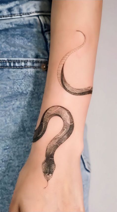 Snake Around Arm Tattoo, Tato Lengan Bawah, Arm Wrap Tattoo, Snake Tattoo Meaning, Outer Forearm Tattoo, Around Arm Tattoo, Wrap Around Tattoo, Serpent Tattoo, Wrap Tattoo